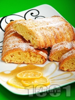 Лимонов кекс с мед и масло - снимка на рецептата